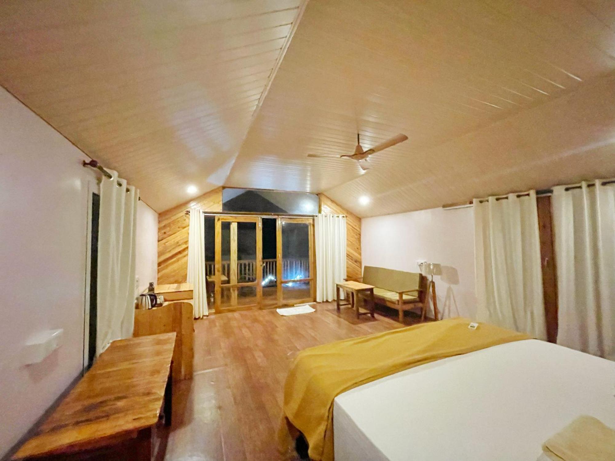 Ducknchill-Agonda Hotel ภายนอก รูปภาพ