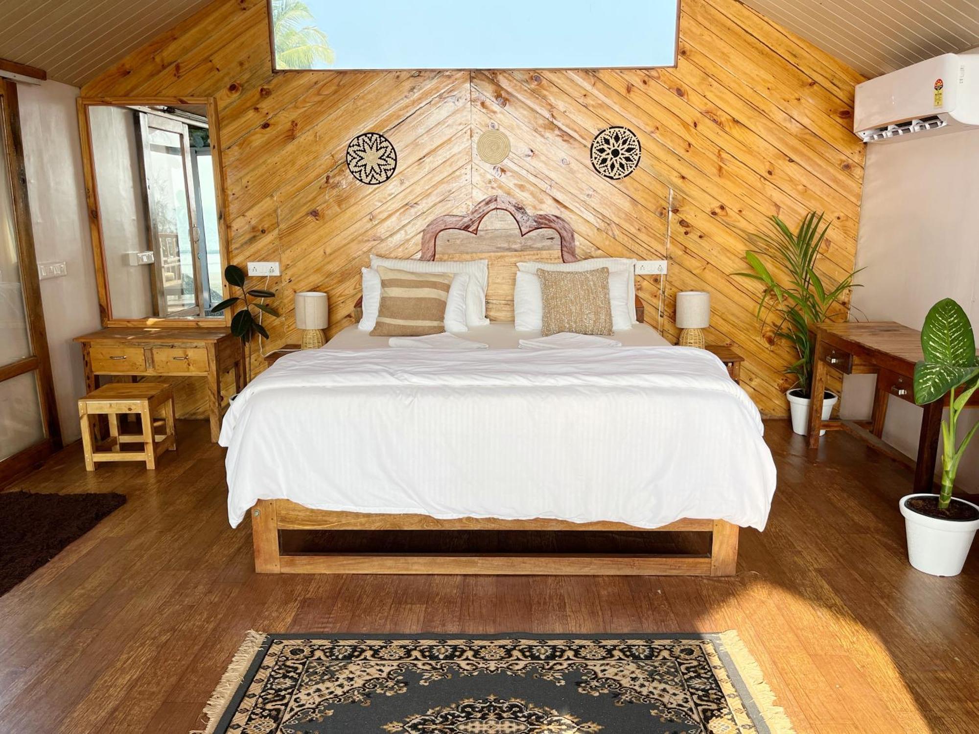 Ducknchill-Agonda Hotel ภายนอก รูปภาพ