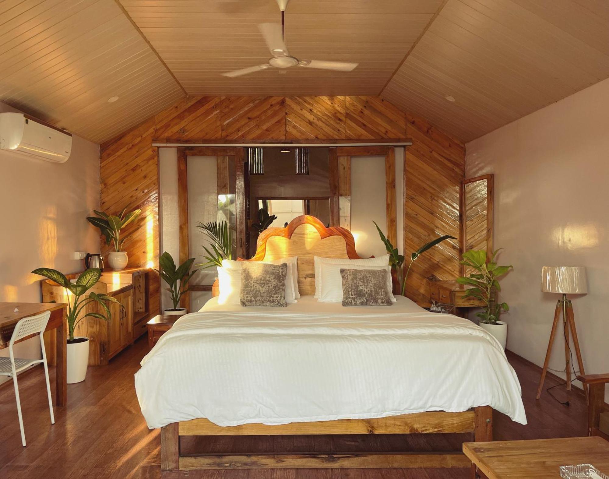 Ducknchill-Agonda Hotel ภายนอก รูปภาพ